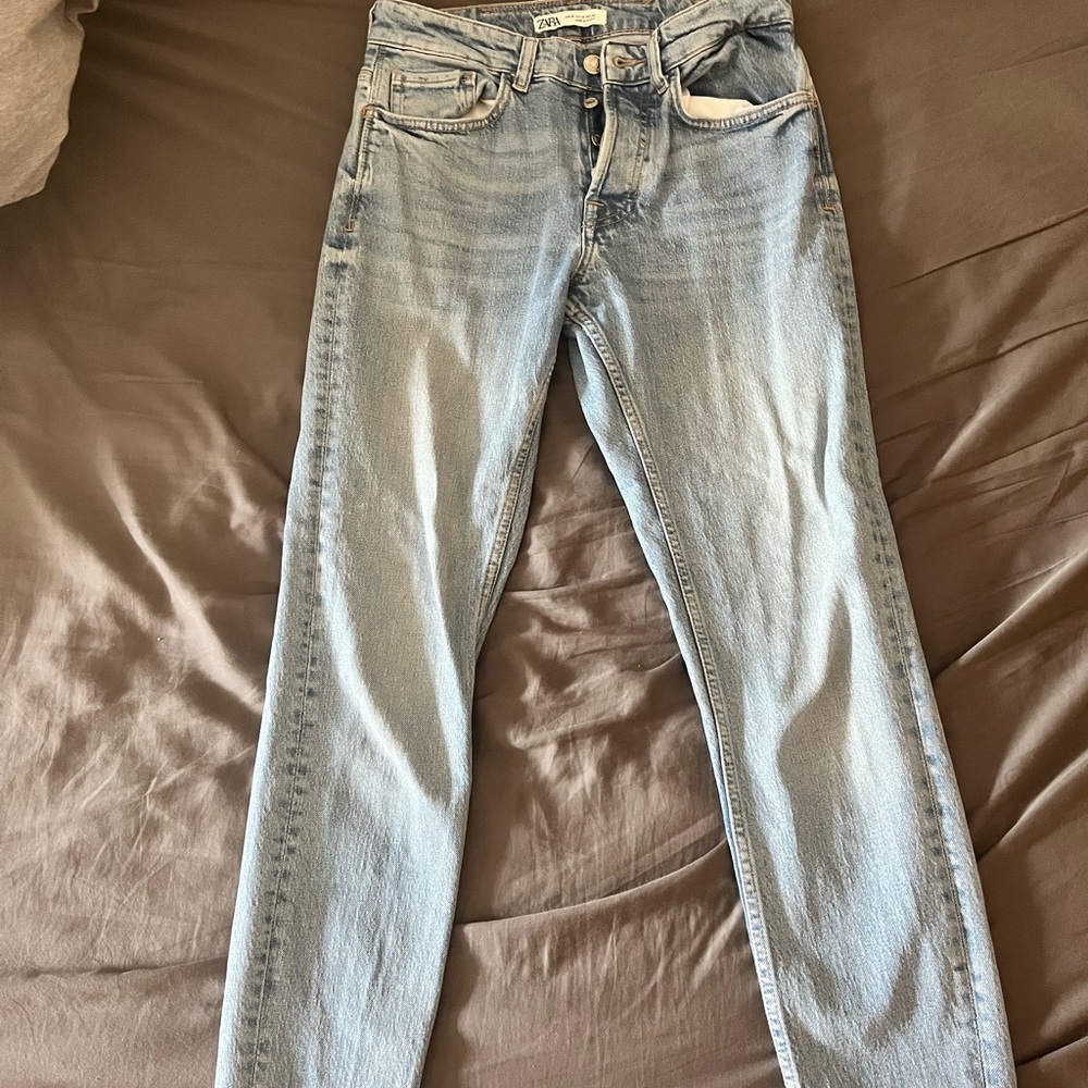 Straight jeans